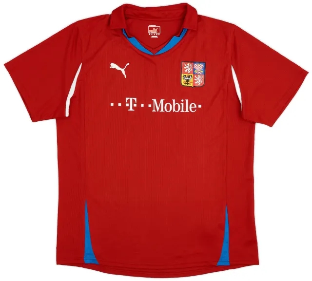Puma 2010-11 Czech Republic Home Shirt - 9/10 - (XL)