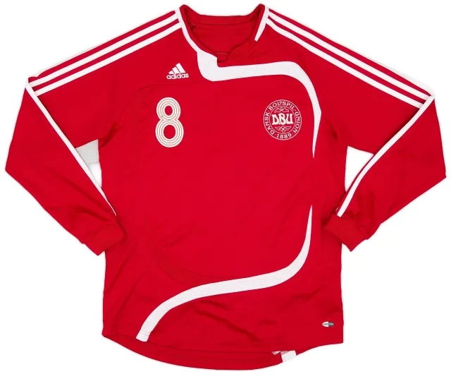 adidas 2007-09 Denmark Women's Home L/S Shirt #8 - 7/10 - (Women's M)