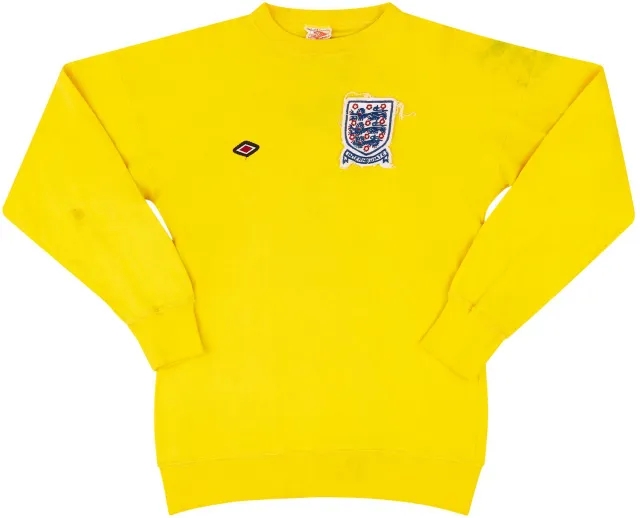 Umbro 1973 England U-23 Match Issue GK Shirt #1 (Latchford)
