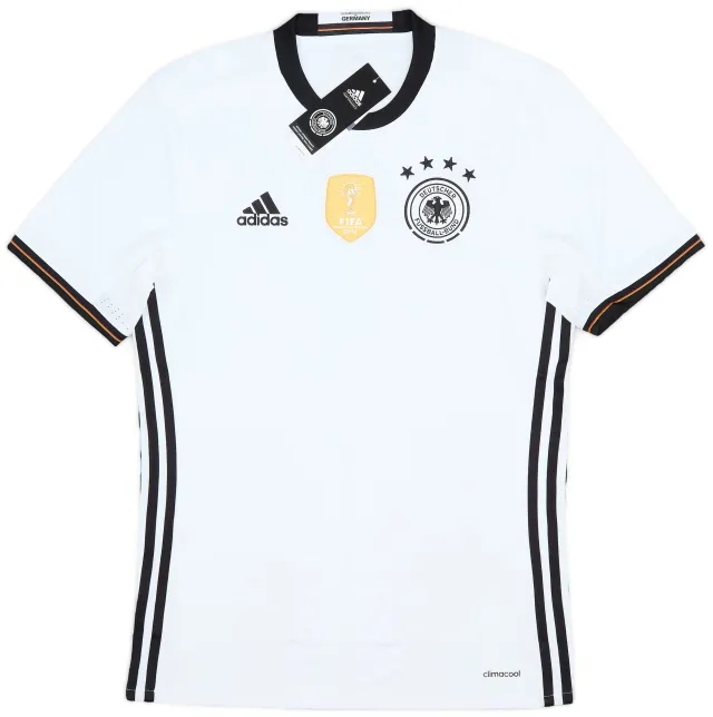 adidas 2015-16 Germany Home Shirt (S)