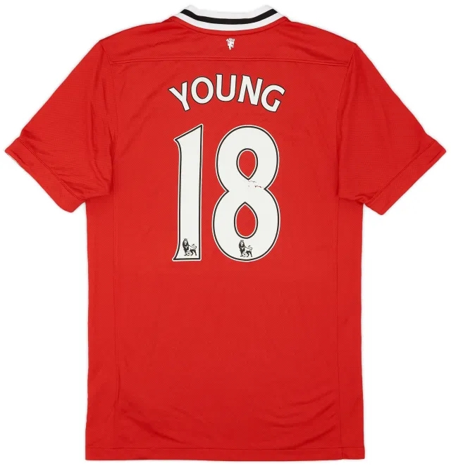 Nike 2011-12 Manchester United Home Shirt Young #18 - 6/10 - (S)