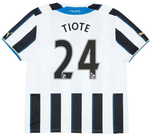 Puma 2013-14 Newcastle Home Shirt Tiote #24 (M)