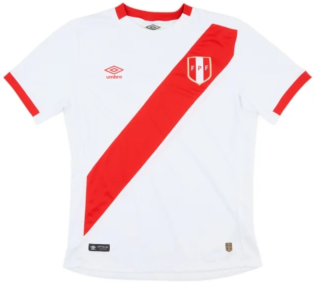 Umbro 2015 Peru Home Shirt - 7/10 - (M)