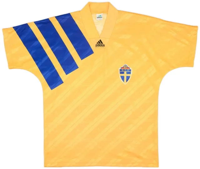 adidas 1992-94 Sweden Home Shirt - 7/10 - (L)