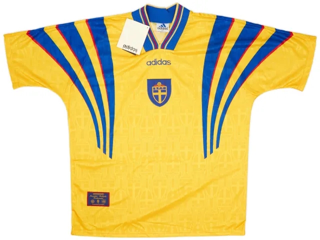 adidas 1997 Sweden Home Shirt (XXL)