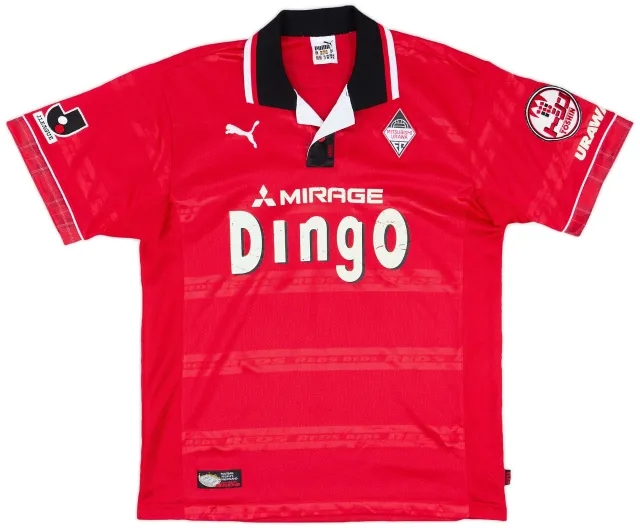 Umbro 1999-00 Urawa Red Diamonds Home Shirt - 6/10 - (M)