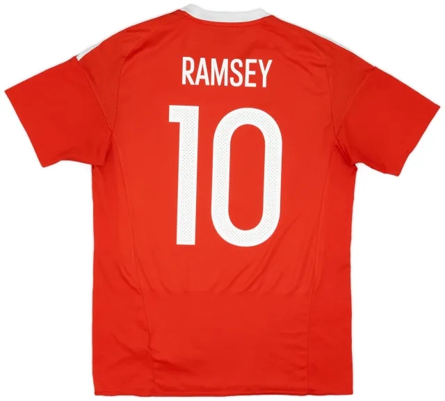 Umbro 2016-17 Wales Home Shirt Ramsey #10 - 7/10 - (M)