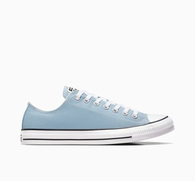 Converse all star ox trainers in pale blue