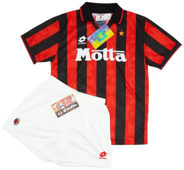 Lotto 1993-94 AC Milan Home Shirt & Shorts (L)