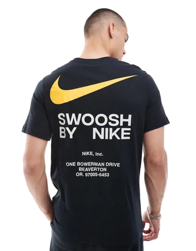 Nike Athletics Regular T-Shirt - Black - Size S - Black