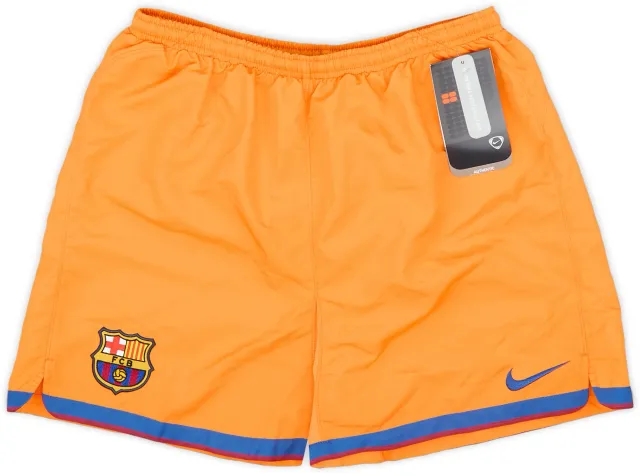Nike 2006-07 Barcelona Away Shorts (XL.Boys)