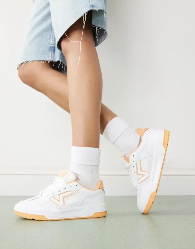 Vans upland trainers in white & orange