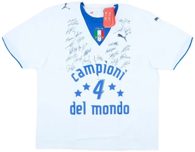 Puma 2006 Italy 'Campioni del Mondo' 'Signed' Away Shirt (XXL)