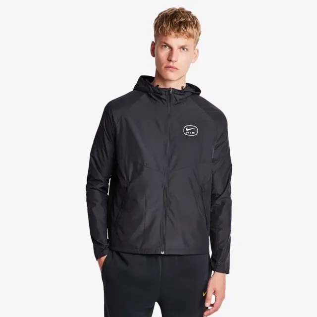 Nike Swoosh Air Run Jacket - Black - Size XL - Black