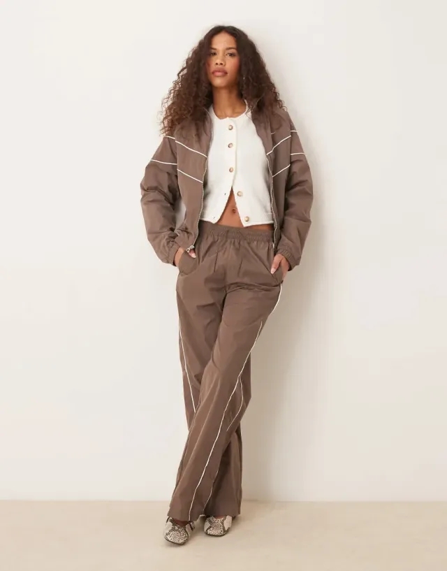 Nike rise Women Pants - Grey