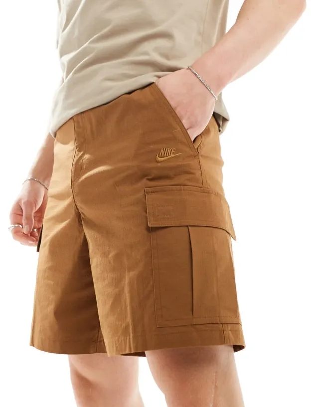 Nike Club Cargo - Beige