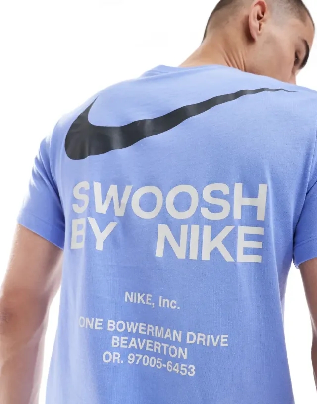 Nike Club T-Shirt In Light Blue