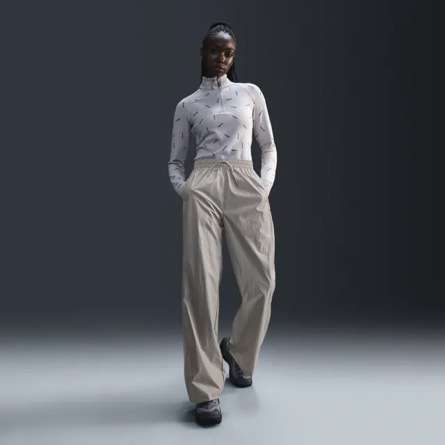 Nike Windrunner Women's Woven High-Waisted Open-Hem Trousers - Grey