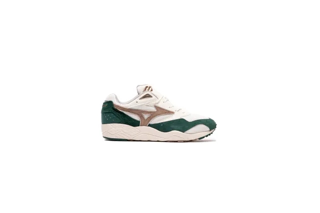 Mizuno CONTENDER