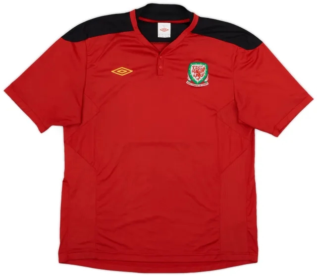 2010-11 Wales Umbro Training Shirt - 9/10 - (XXL)