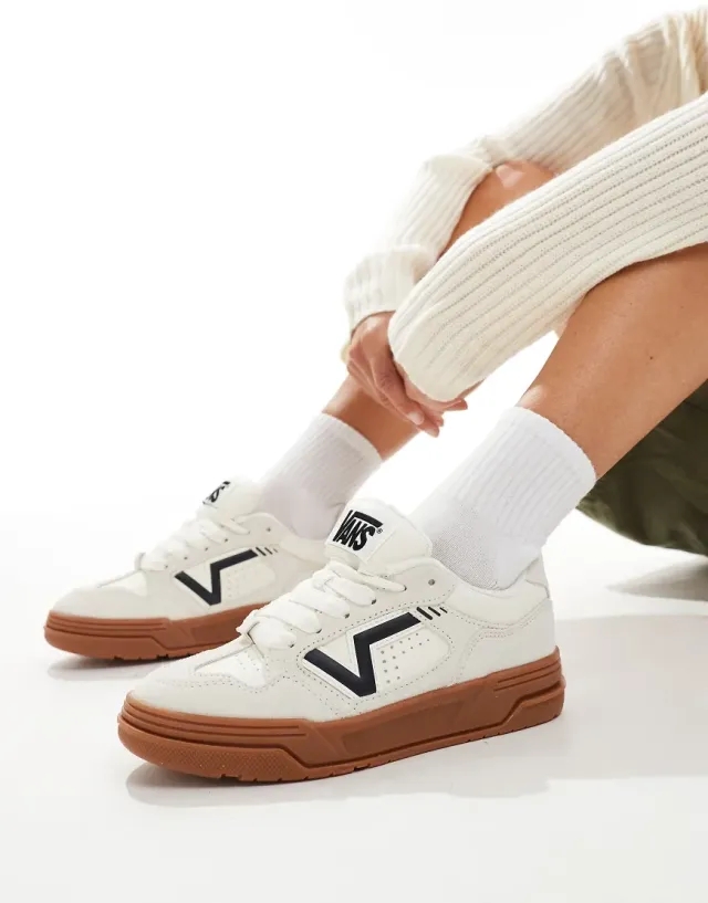 Vans - Upland Suede Shoe, Man, White