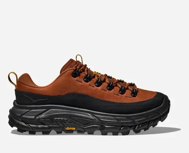 Hoka One One HOKA Tor Summit Lifestyle Shoes in Hazelnut/Black