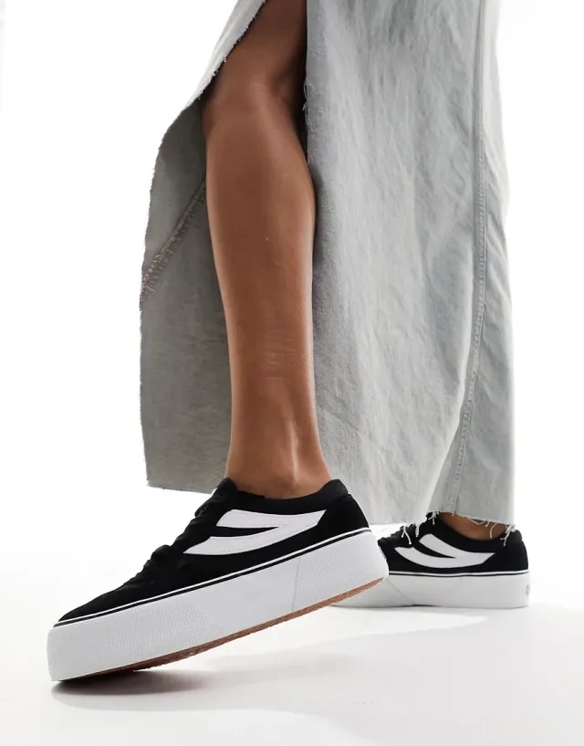 Superga Flatform Trainers In Black