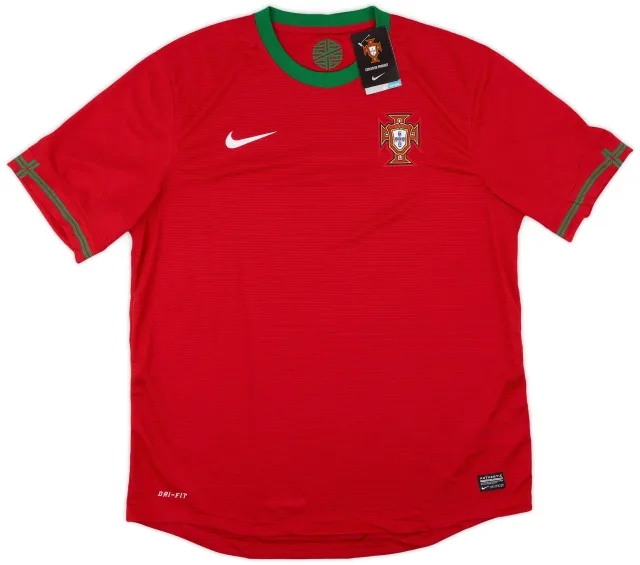 Nike 2012-13 Portugal Home Shirt (XL)