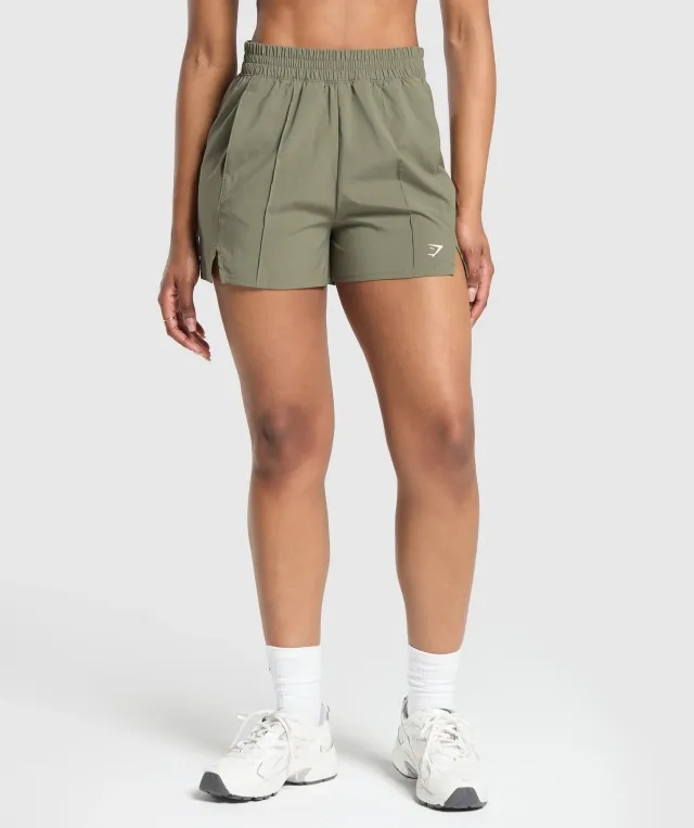 Gymshark Pintuck Shorts - Base Green