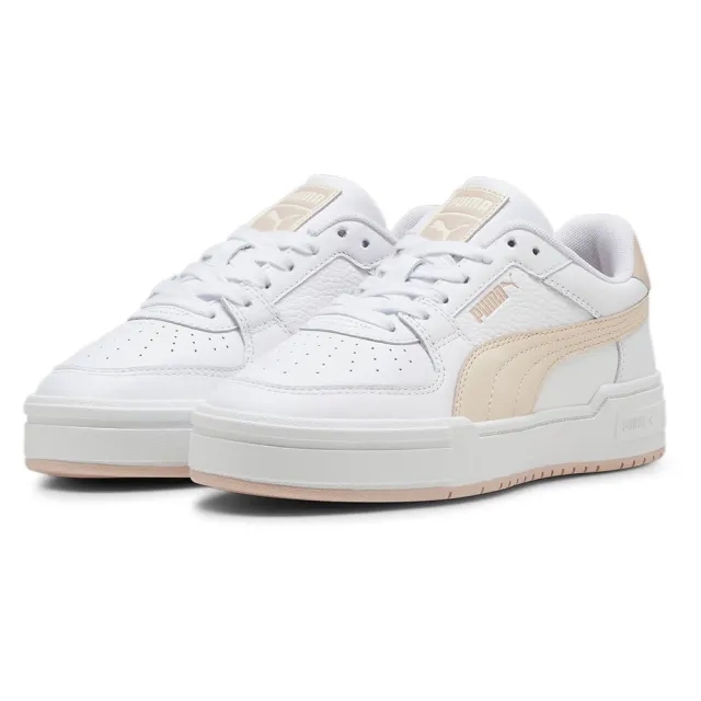 Puma  CA PRO  women's Shoes (Trainers) in White