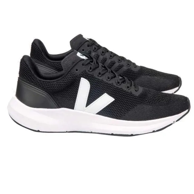 Veja Marlin Trainers