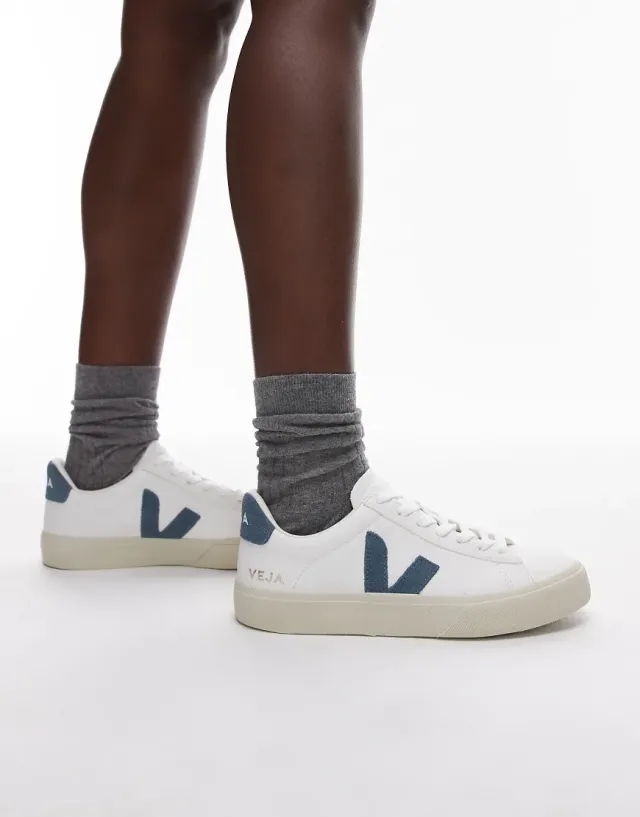 Veja V-90 Trainer In Extra White California