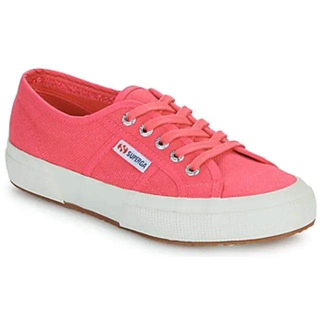 Superga  2750 COTON  women's Shoes (Trainers) in Pink