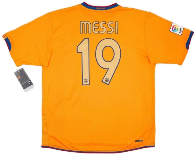 Nike 2006-08 Barcelona Away Shirt Messi #19 (XL)