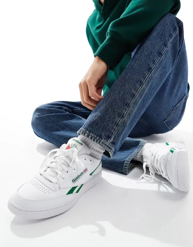 Reebok club c revenge trainers in white & green
