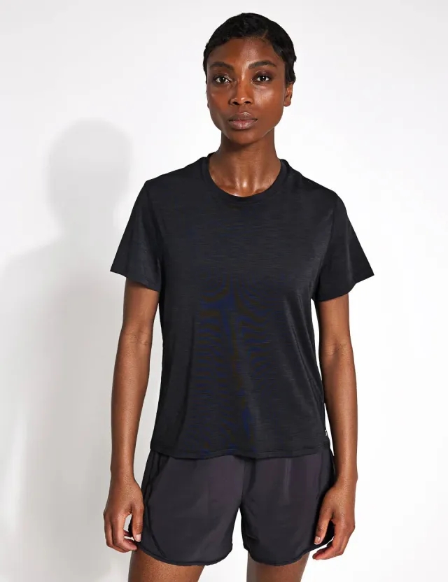 Reebok Women's Chill Athletic T-Shirt - Black -  Size: XS