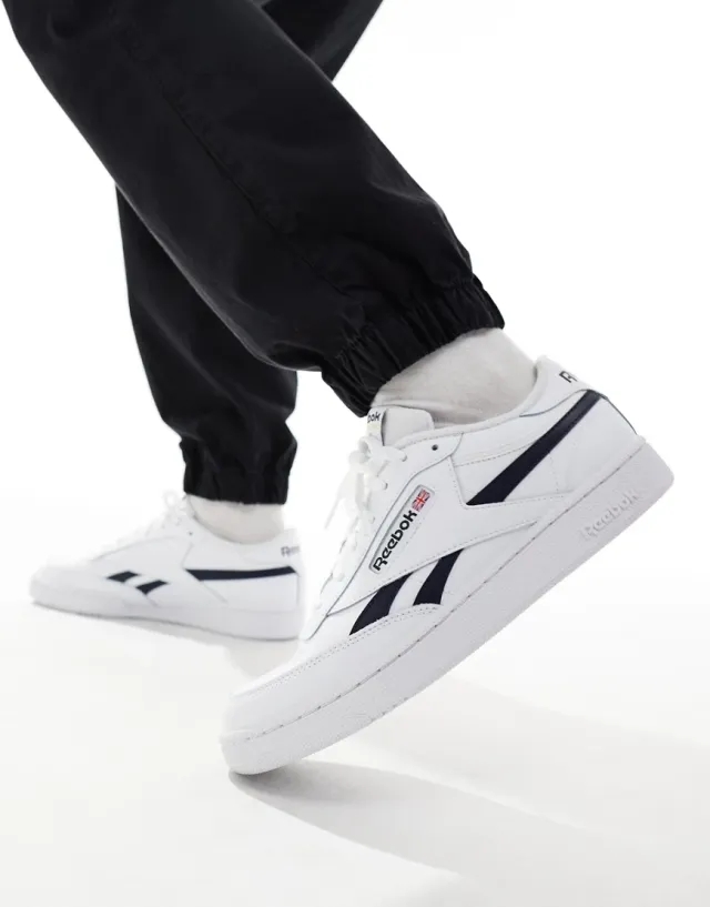 Reebok club c revenge trainers in white & navy