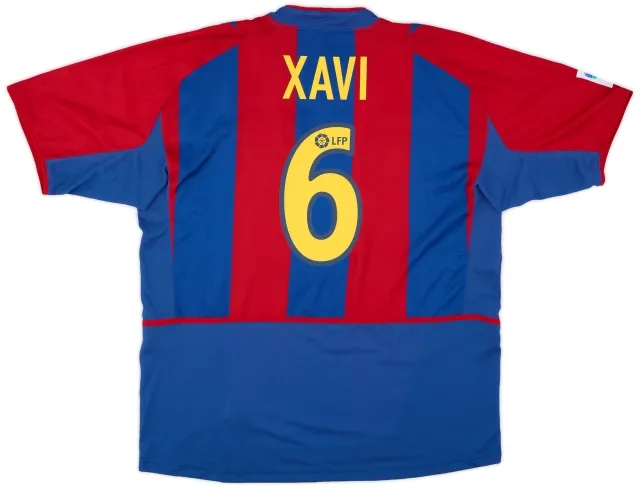 Nike 2002-03 Barcelona Home Shirt Xavi #6 (XL)