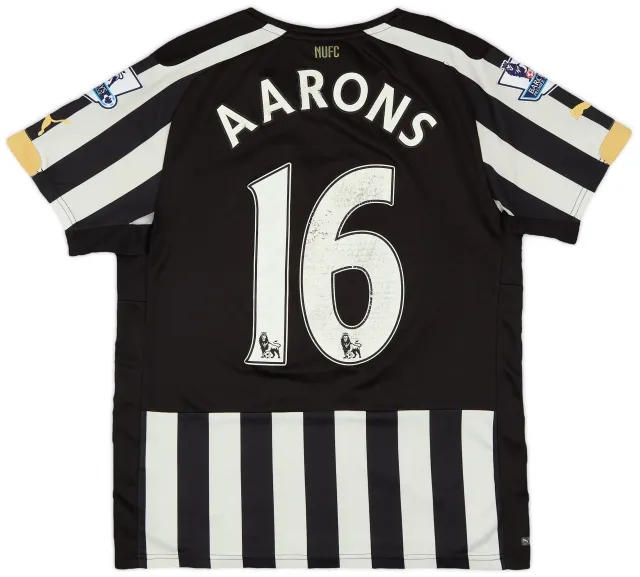Puma 2014-15 Newcastle Home Shirt Aarons #16 - 5/10 - (S)