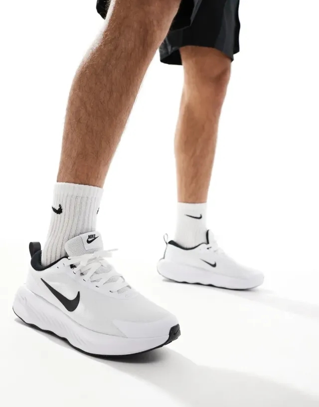 Nike Training Legend Essential 4 Trainers In White And Black