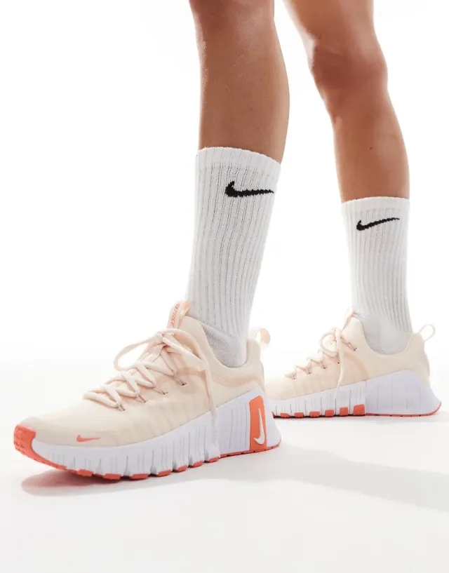 Nike Women's Free Metcon 6 Training Shoes - Guava Ice/White/Light Wild Mango - UK 6 - Pink