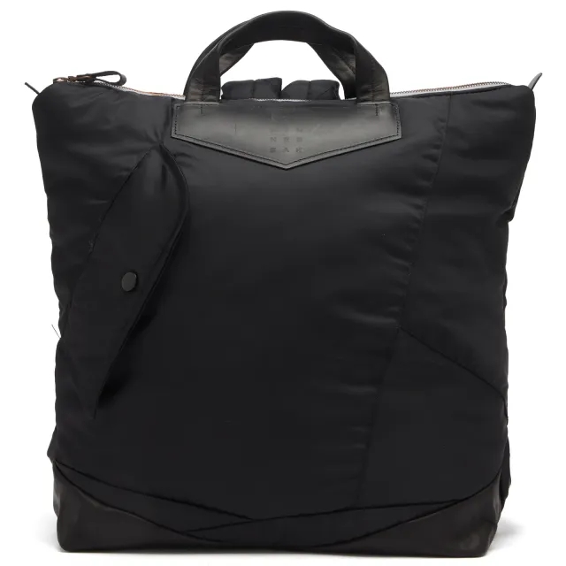 Minnessak Back Up Backpack Black