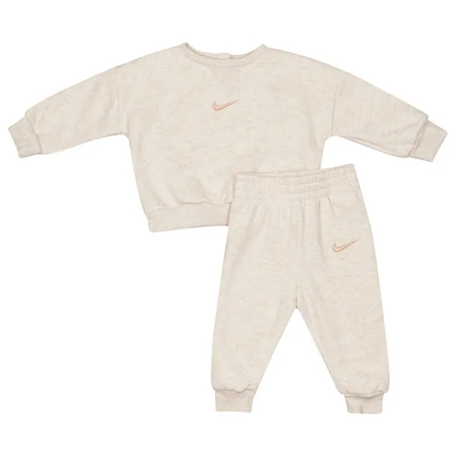 Nike Essential - White