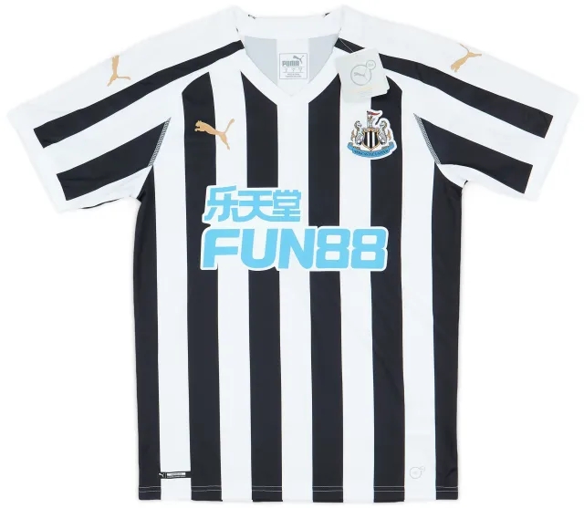Puma 2018-19 Newcastle Home Shirt (S)
