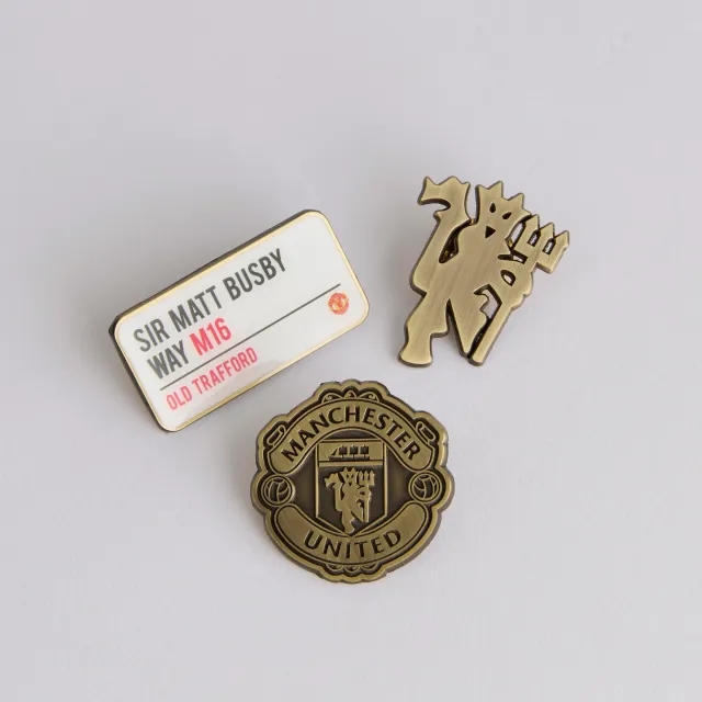 Forever Collectibles Manchester United Badge Set 3 Pack Multi
