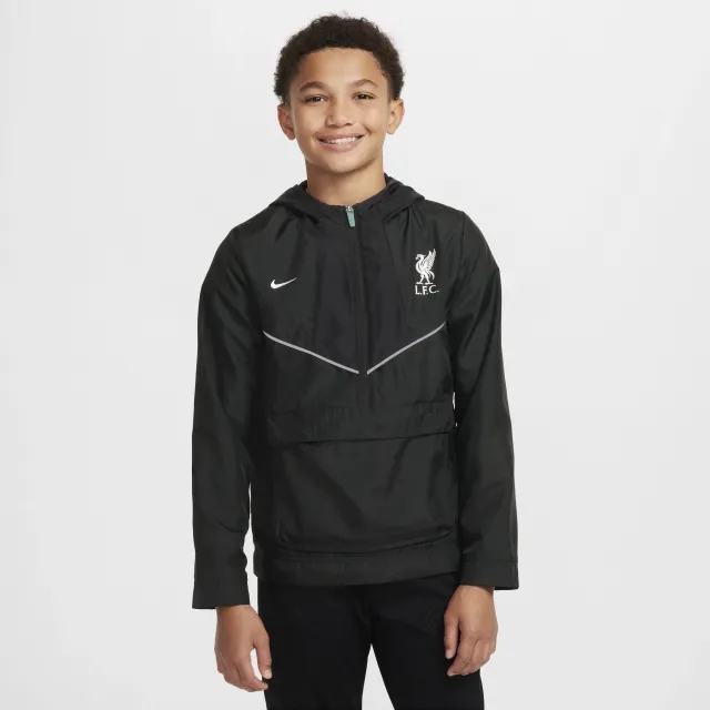 Liverpool F.C. Amplify Windrunner Older Kids' (Boys') Nike Football Anorak - Green - Polyester