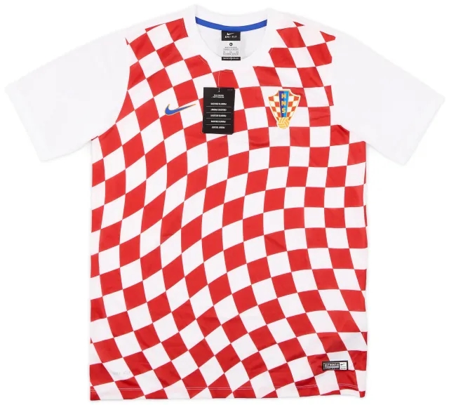 Nike 2016-18 Croatia Basic Home Shirt (XL.Boys)