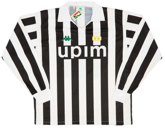 Kappa 1991-92 Juventus Basic Home Shirt and Shorts (L)