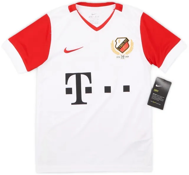 Nike 2020-21 Utrecht Home Shirt (S.Boys)