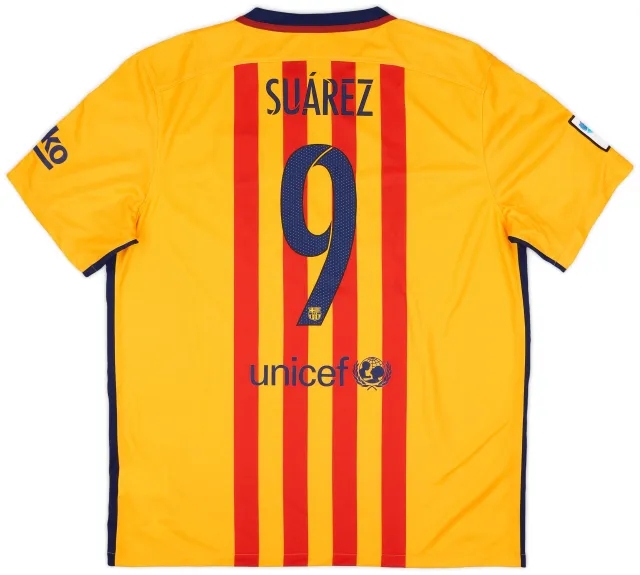 Nike 2015-16 Barcelona Away Shirt Suarez #9 (XL)